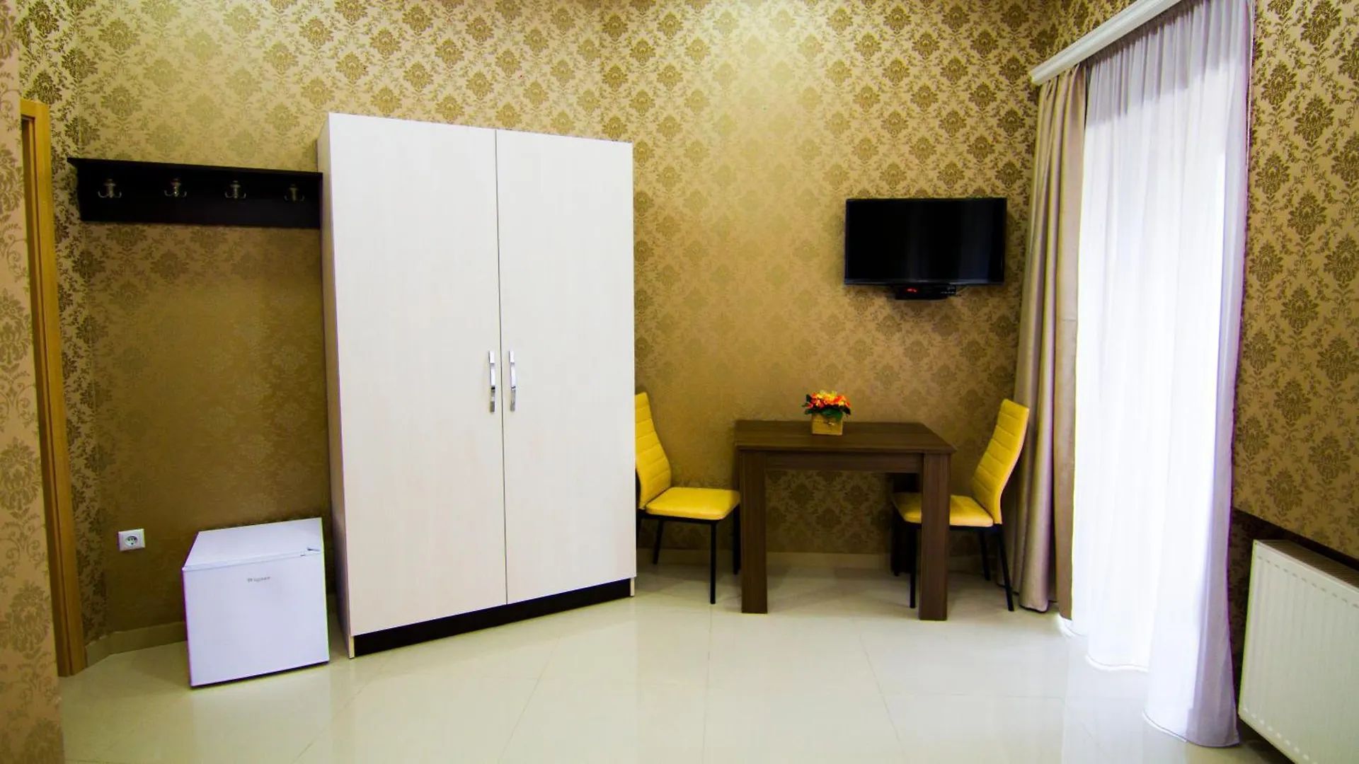 Hotel Care Inn Тбилиси