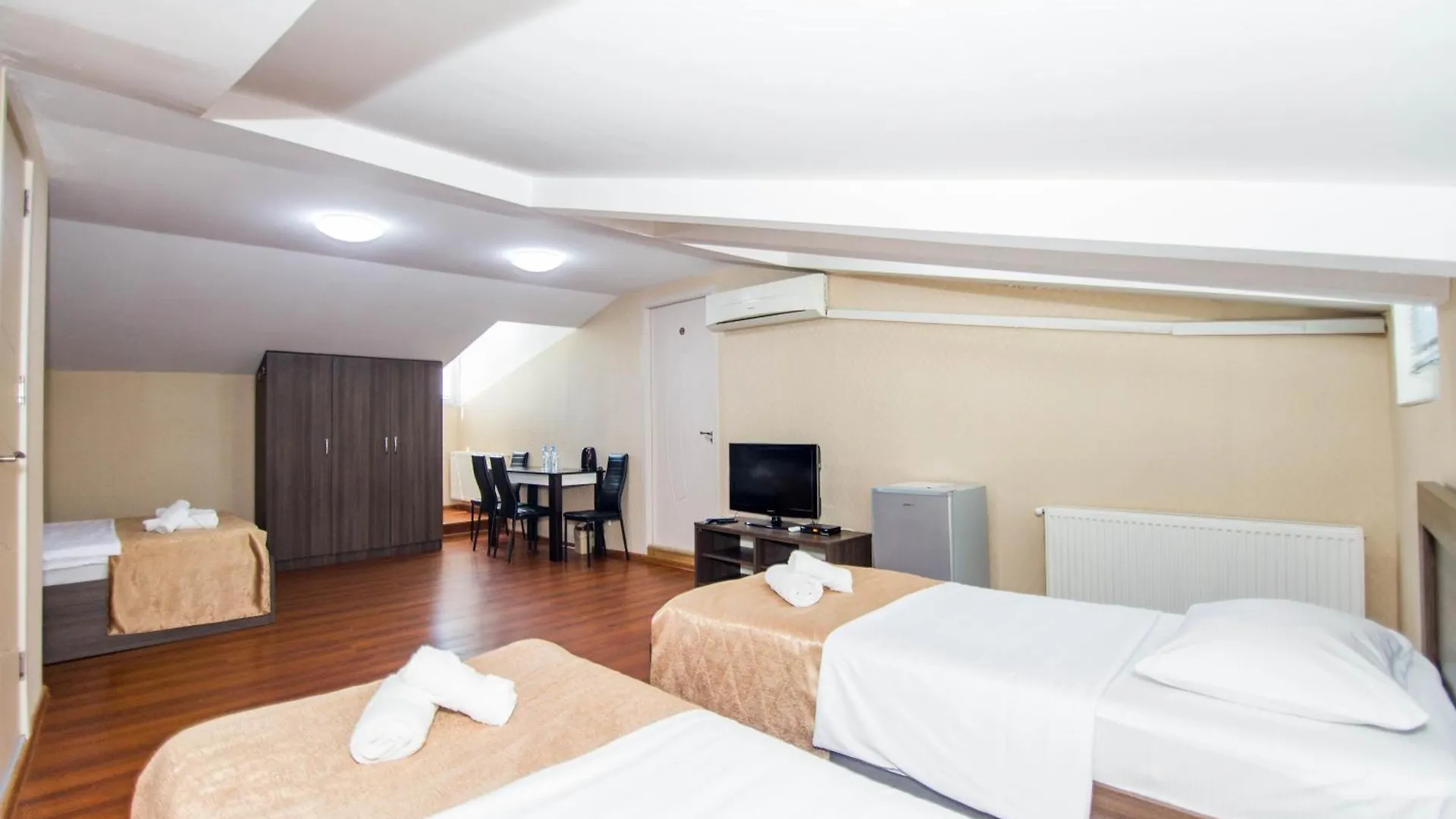 Hotel Care Inn Тбилиси