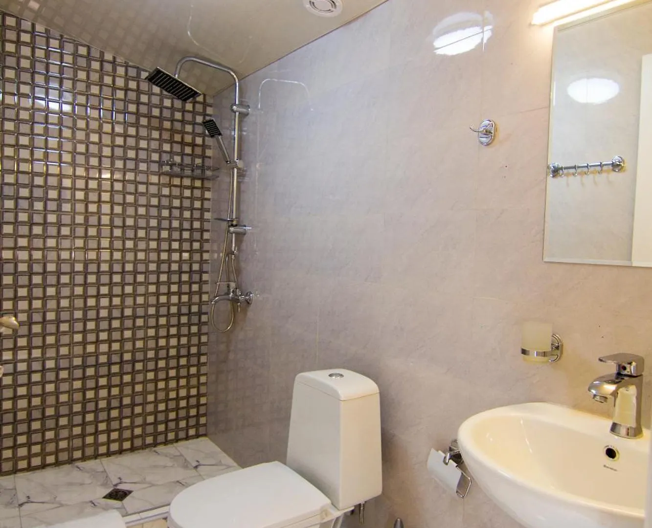 Hotel Care Inn Тбилиси Грузия