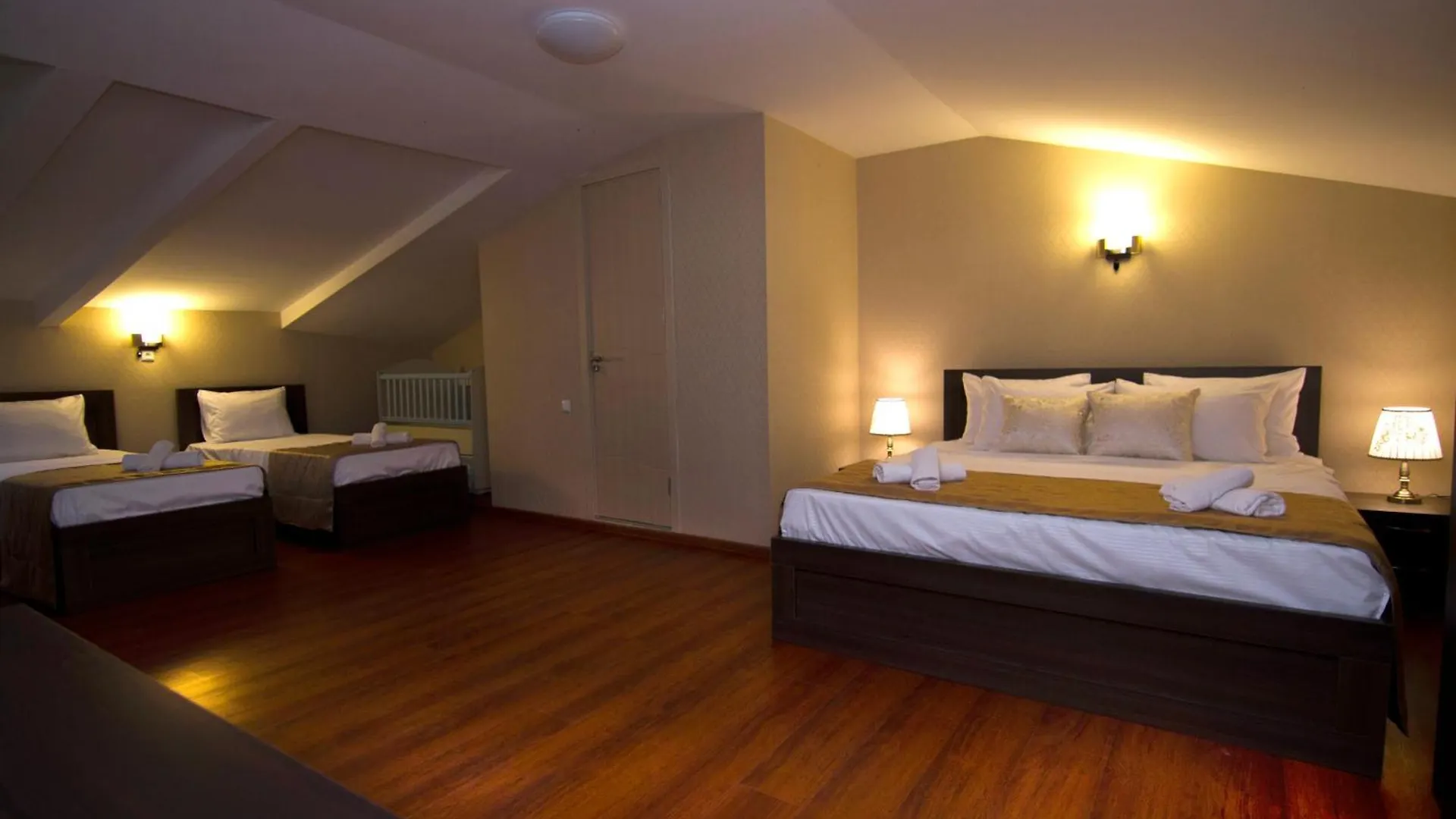 Hotel Care Inn Тбилиси